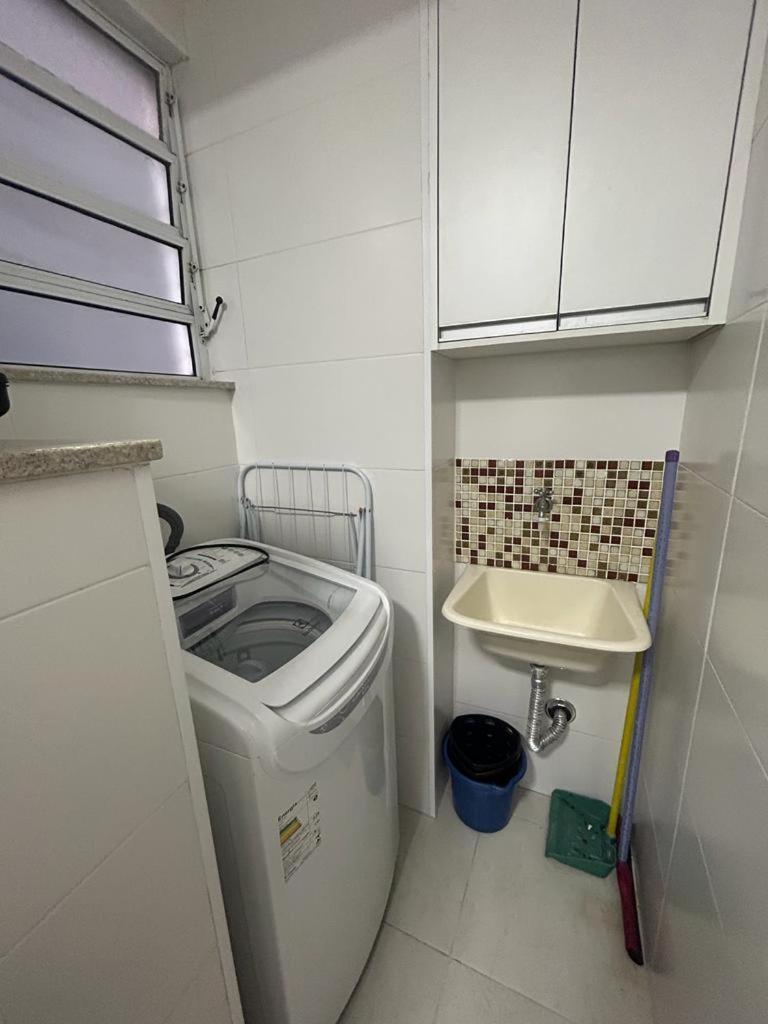 Apartamento Em Santos No Gonzaga Em Frente A Praia Exteriér fotografie